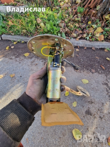 Резервуар с бензинова помпа за Киа Джойс 2.0 139 коня , снимка 3 - Части - 52617282