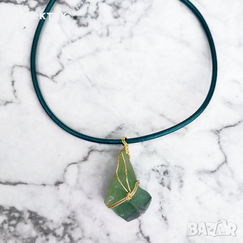Колиета със суров зелен флуорит, снимка 12 - Колиета, медальони, синджири - 44103196
