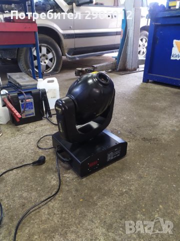 Dj Moving head пушек машина elation, снимка 2 - Ресийвъри, усилватели, смесителни пултове - 40807133