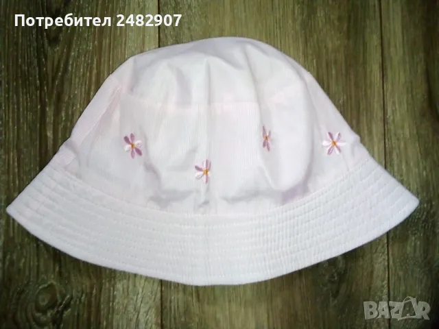 Детска шапка за момиче, снимка 2 - Шапки, шалове и ръкавици - 49501596