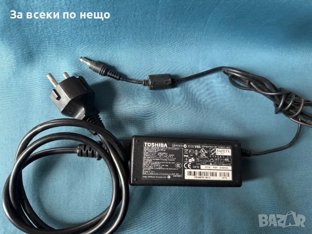 	Оригинално захранване зарядно за лаптоп Toshiba 19V 3.42A , зарядно Toshiba, снимка 2 - Кабели и адаптери - 48527365