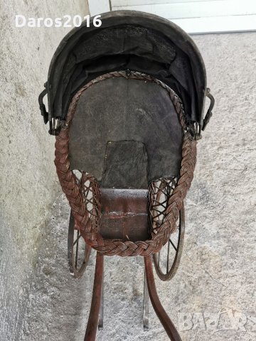 Страхотна детска количка от ратан, дърво и желязо , снимка 8 - Антикварни и старинни предмети - 32961551