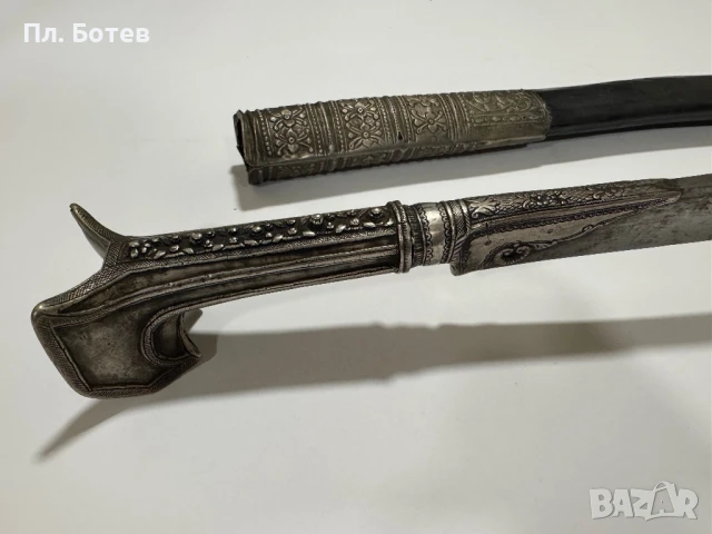 Стар ятаган, снимка 2 - Антикварни и старинни предмети - 50803481