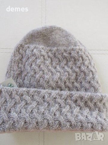 Прекрасна двулицива шапка , 100% органична вълна, Монголия, снимка 7 - Шапки - 43467336