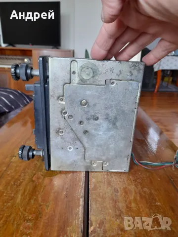 Стар автомобилен радиокасетофон Sarem, снимка 5 - Антикварни и старинни предмети - 47824723