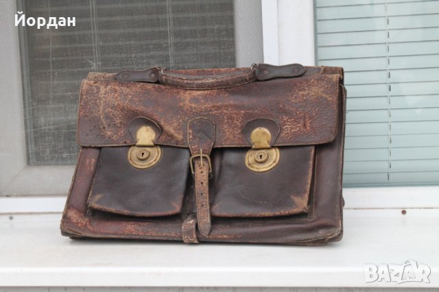 Кожена чанта 1960г, снимка 1 - Антикварни и старинни предмети - 35656083