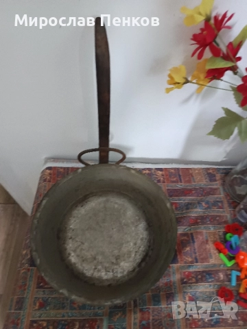 Меден тиган