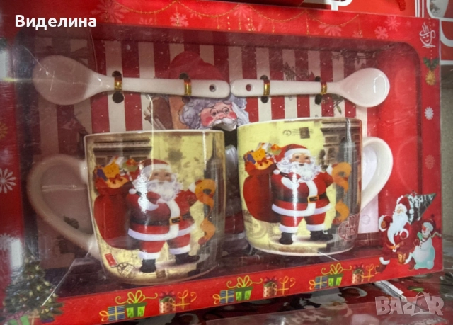 Подаръчен комплект за двама, 2 броя коледни чаши с 2 лъжички.