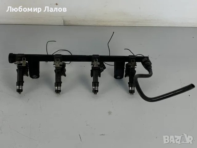 Горивна рейка с дюзи Дачия Сандеро Dacia Sandero 8200494284 0280158034