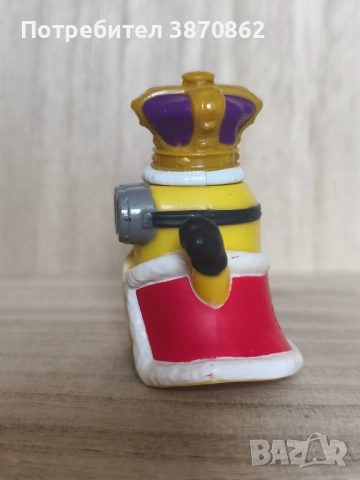 (Колекционерска фигурка на миньон) McDonald's Happy Meal 2019 King Bob - The Rise of Gru, снимка 3 - Колекции - 53182587