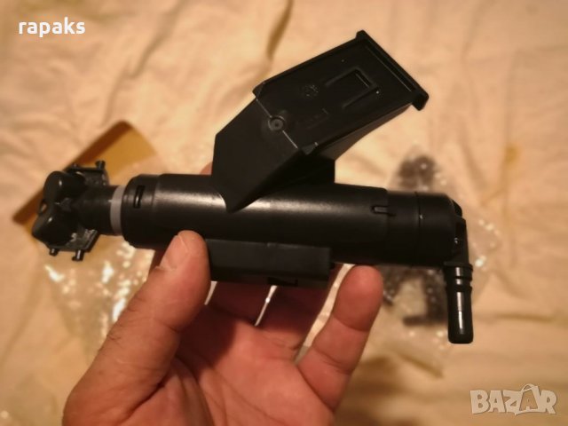 Пръскалка с капаче за Форд Куга след 2012