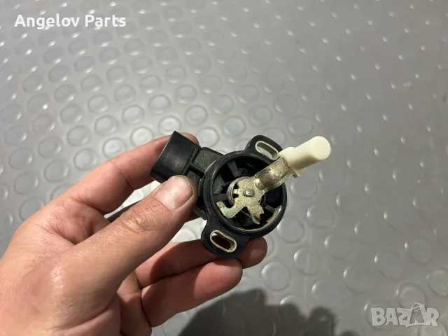 Сензора за педала на газта за Toyota Corolla Verso 2.0 D-4D 2003 г., снимка 3 - Части - 48058611