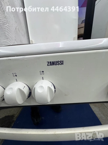 Готварска печка zanussi, снимка 3 - Печки, фурни - 53140914