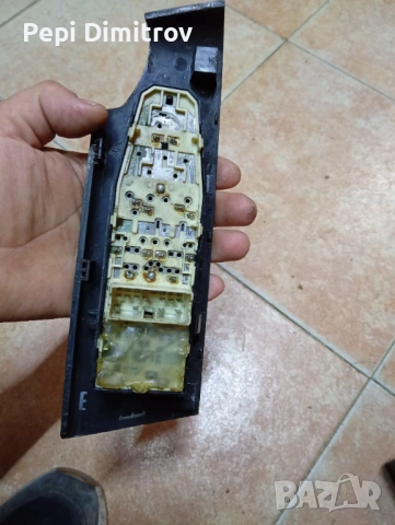 202005158 Бутони ,копчета  за електрически прозорци за Chevrolet Aveo Pontiac, снимка 2 - Части - 53064380