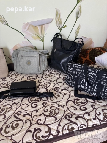 Дамски чанти , снимка 3 - Чанти - 52062449