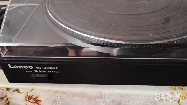 Lenco L-3867USB - полуавтоматичен грамофон с вграден RIAA, снимка 2 - Грамофони - 51552480
