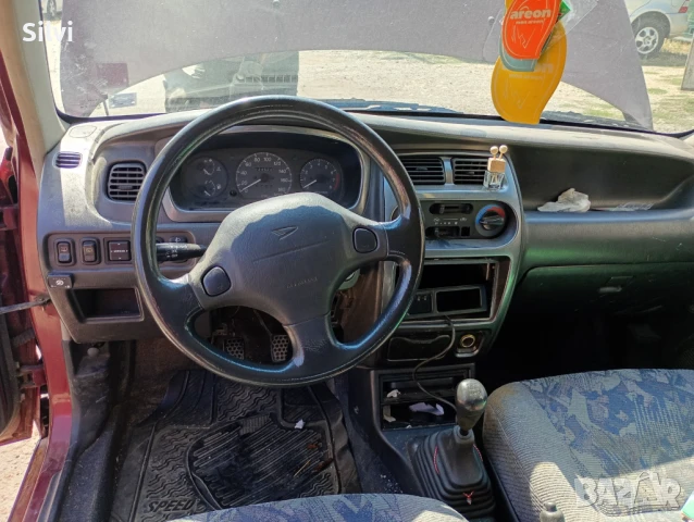 Daihatsu Sirion 1.0i на части !!!, снимка 4 - Автомобили и джипове - 51281167