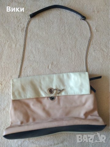 Кожена малка елегантна чанта , снимка 1 - Чанти - 32377235