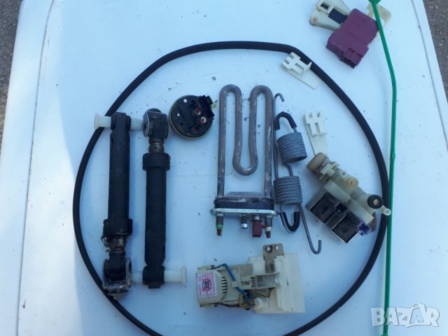  Продавам пералня Indesit IWE 8128 на части, снимка 7 - Перални - 32871415