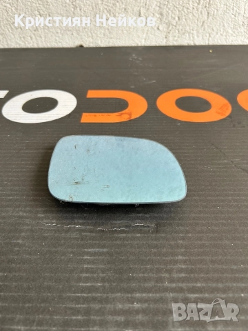 Голф 4 - дясно странично огледало