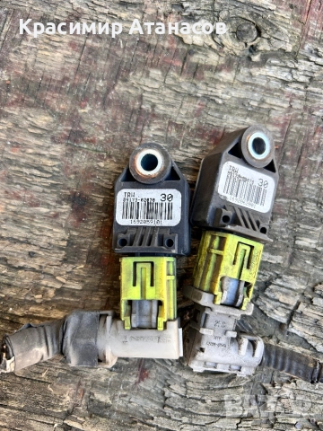 89173-02070. Сензор удар за Тойота Авенсис T27. Седан. Комби. 2009-2015г