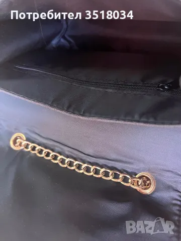 Дамска чанта, снимка 4 - Чанти - 48739510