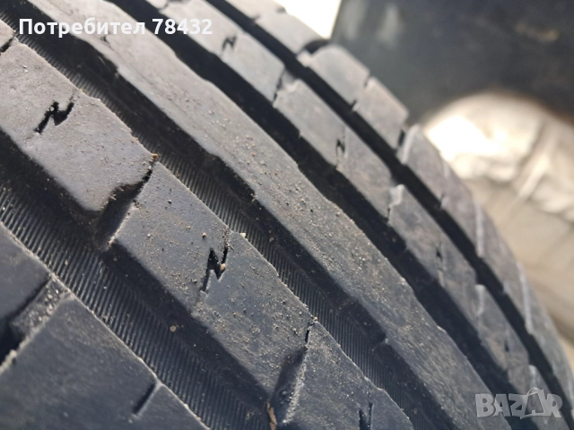 Зимни гуми 235/65/17 - 2 бр, снимка 2 - Гуми и джанти - 52964993