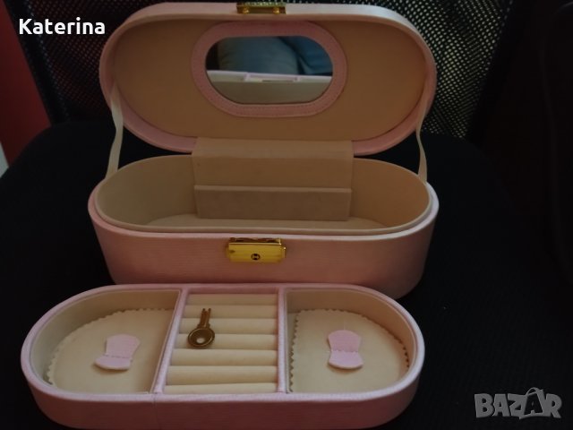 Козметична кутия - мини куфарче със заключващ механизъм, снимка 2 - Други - 28760094