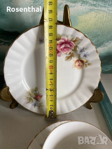 Английски троен сет, костен порцелан, снимка 2 - Чаши - 40308778