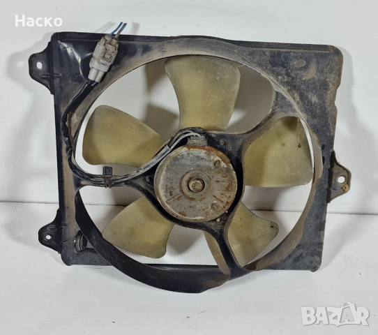 Перка Охлаждане Toyota Avensis T22 2.0 D4D Тойота Авенсис Т22 1997г-2003г, снимка 2 - Части - 53479459