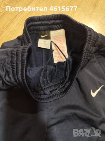 долнище на Nike, снимка 6 - Детски анцузи и суичери - 52101719