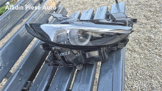 Десен фар Mazda 3 Full LED година 2019 2020 2021 2022 2023 2024 код BCJH51030, BCJH-51030 , снимка 6 - Аксесоари и консумативи - 51640822