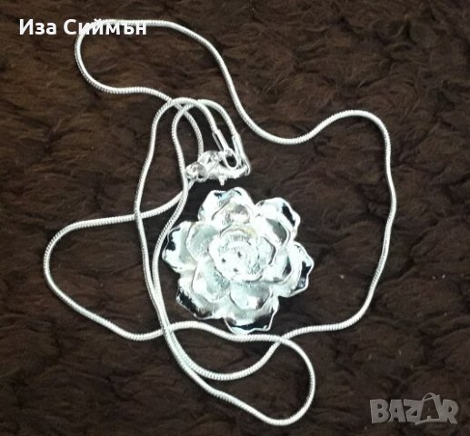 Сребърно колие с роза, снимка 3 - Колиета, медальони, синджири - 32807104