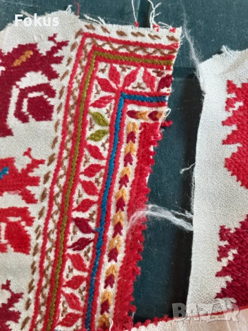 Лот красиви български възрожденски шевици, снимка 4 - Антикварни и старинни предмети - 53406220