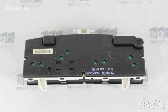 Километражно табло за Toyota Corolla E12 2.0d4d 90к.с. (2001-2007), снимка 2 - Части - 52570334