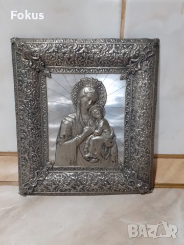 Интересна метална икона Богородица религия, снимка 1 - Антикварни и старинни предмети - 43383055