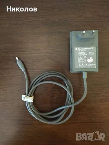Продавам адаптер за APPLE (APS-20E)