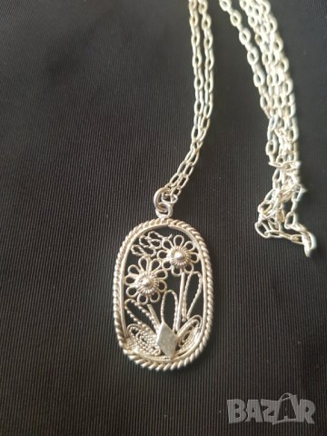 Сребърно ланче с висулка, снимка 2 - Колиета, медальони, синджири - 43155776