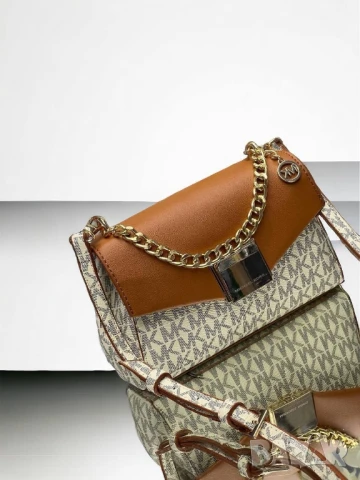 чанти michael kors , снимка 10 - Чанти - 51388135