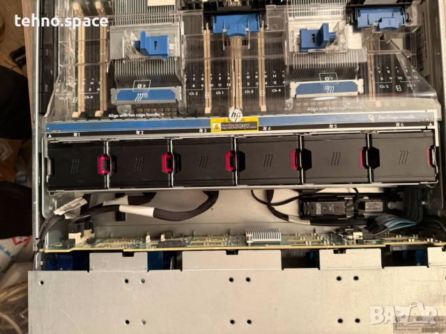 Сървър HP DL380p gen 8- много подходящ за Дата База, снимка 9 - Работни компютри - 52188516