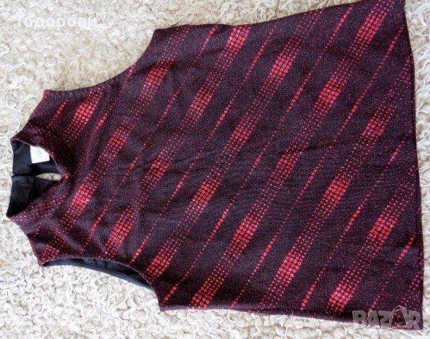 Блуза без ръкави с блестяща нишка