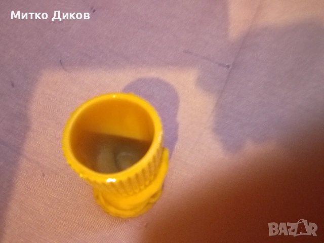 Beggar's Hand toothpick holder by Vallerysthal & Portieux SoLastCenturyGlass чаша кехлибар за клечки, снимка 5 - Антикварни и старинни предмети - 53564866