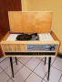 Радио "Сириус 309"1975г., с грамофон, снимка 1 - Антикварни и старинни предмети - 27961108