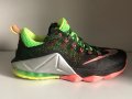 Nike LeBron 12 Low Remix Sneaker sz 10 Black/Metallic Silver-Green 724557-003, снимка 7