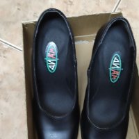 Чисто нови Български обувки на ток, снимка 3 - Дамски обувки на ток - 32713011
