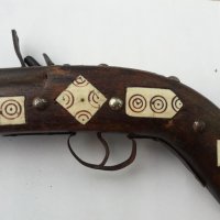 Стар красив кремъчен пистолет,пищов,пушка,оръжие, снимка 3 - Колекции - 26884626