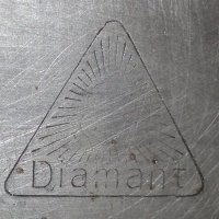 Продавам немска плетачна машина Diamant(Машина за плетене Диамант), снимка 2 - Антикварни и старинни предмети - 32802970