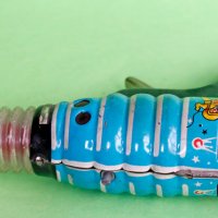 Стара унгарска играчка Lemezz Пистолет на космонавт 1960та., снимка 4 - Колекции - 40269292