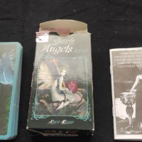 Оригинално таро на Тъмните Ангели. Dark Angles Tarot Оригинално Таро Lo Scarabeo, снимка 3 - Езотерика - 40688084