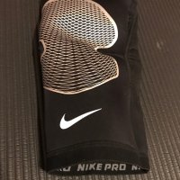 Наколенка nike pro , снимка 3 - Спортна екипировка - 43077112